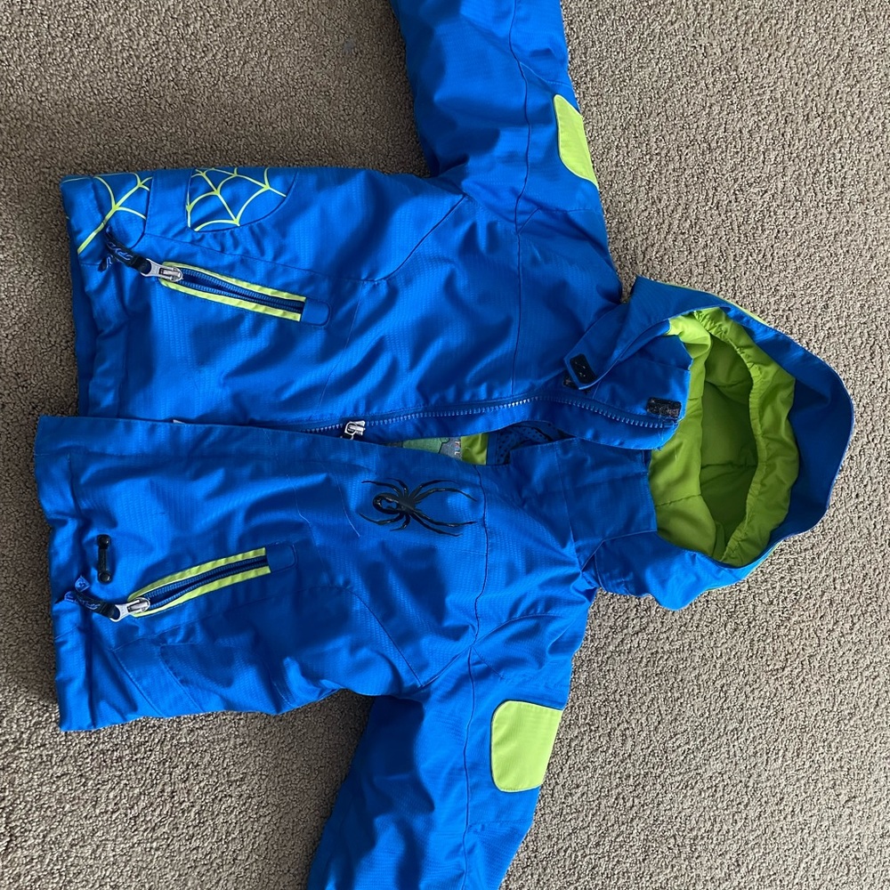 Boys size 5 Spyder ski jacket
